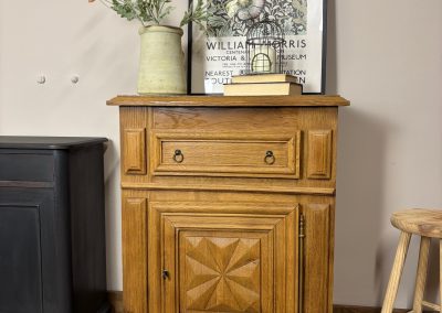MUEBLE AUXILIAR SAKURA – 400,00€